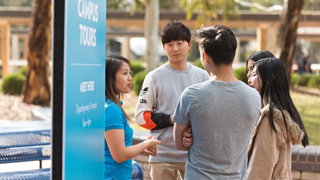 澳大利亚堪培拉大学